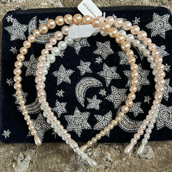 Anthropologie Set Of 3 Pearl Head Bands - Picture 2 of 5
